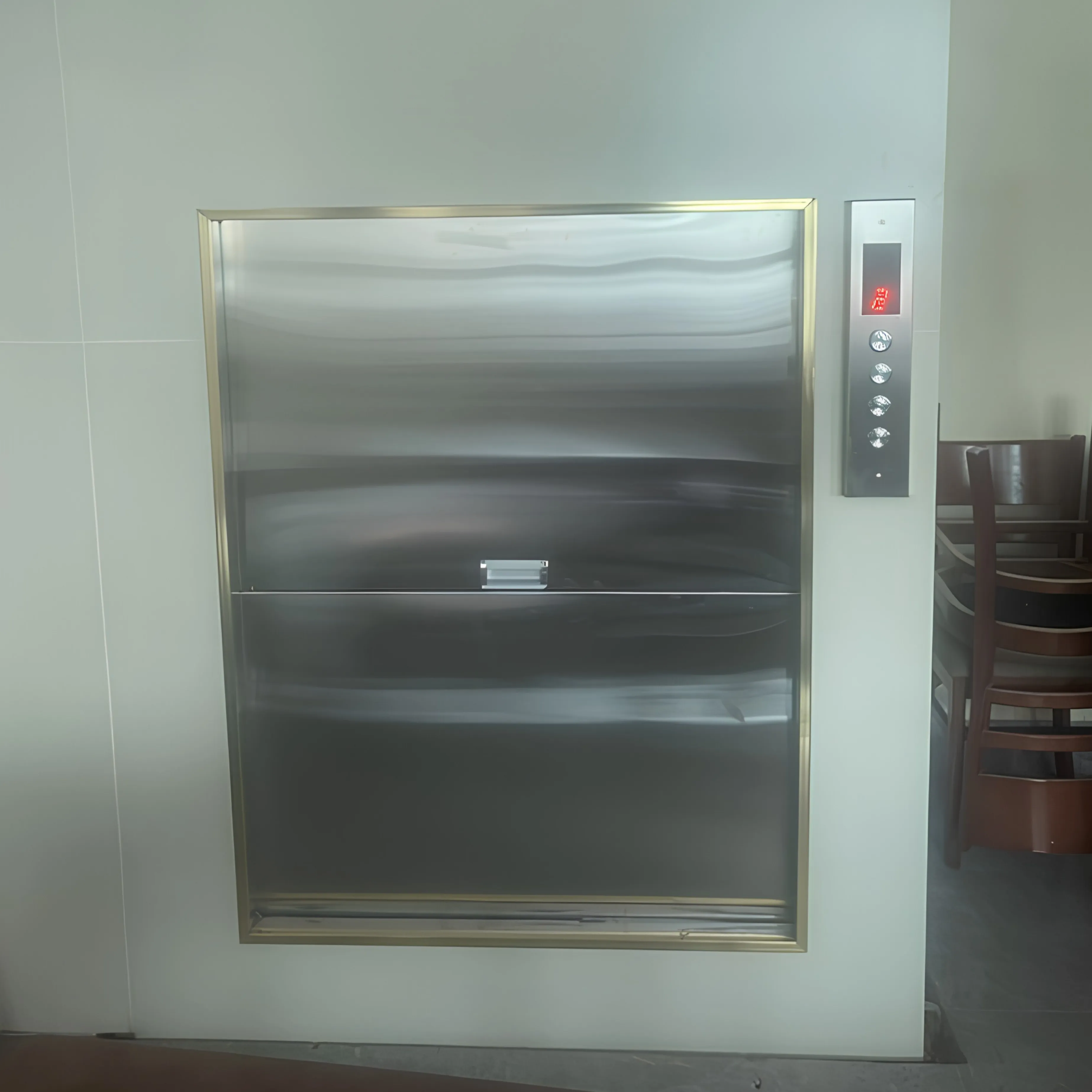 Thang tời thực phẩm 150kg - 04 điểm dừng mở