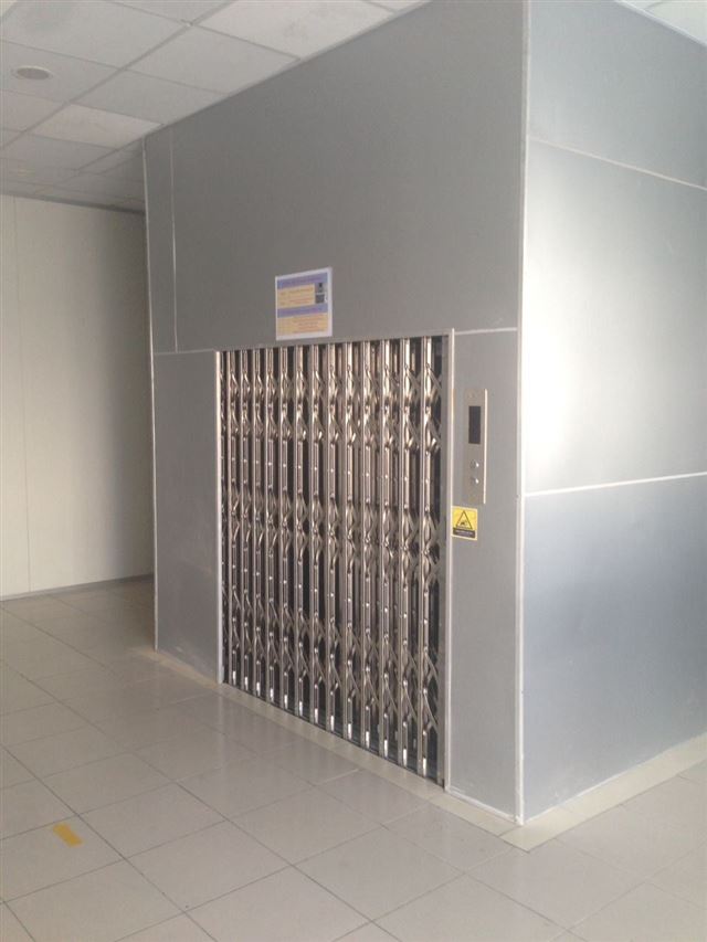 Thang máy tải hàng CX-NT1500