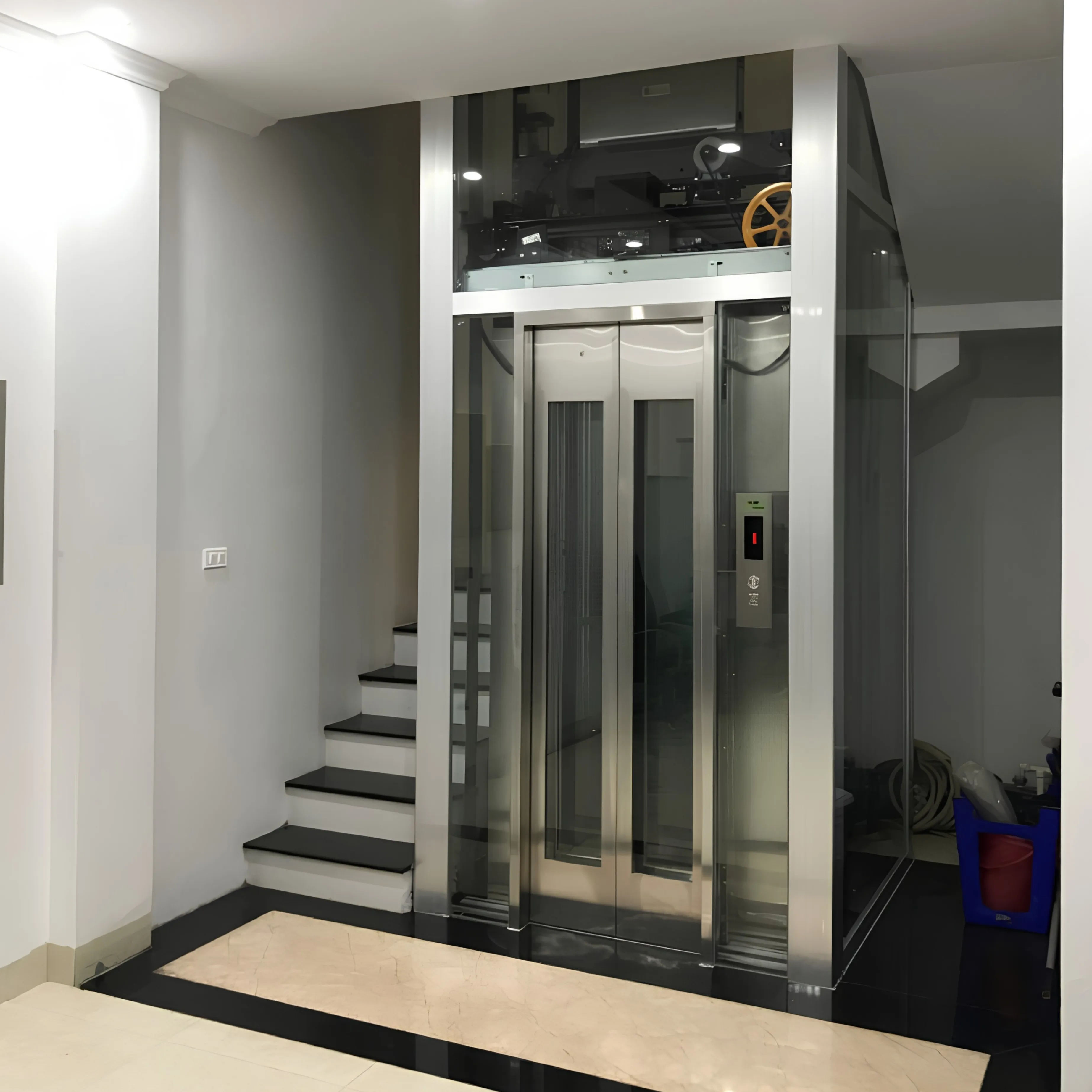 Thang máy gia đình