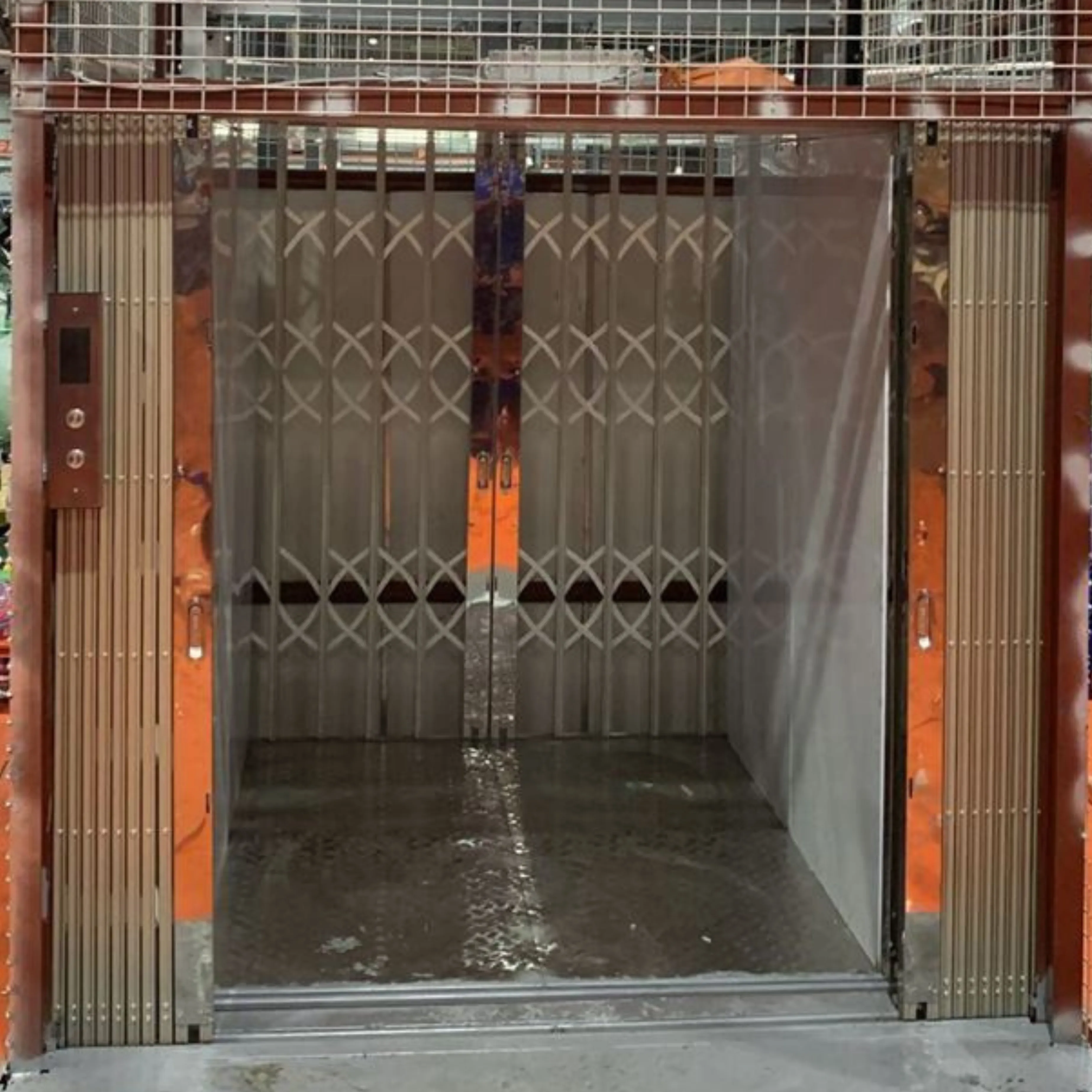 Thang tải hàng 750kg cho nhà máy - kho - xưởng sản xuất